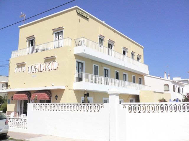 Hotel Madrid Ciutadella  Exterior photo